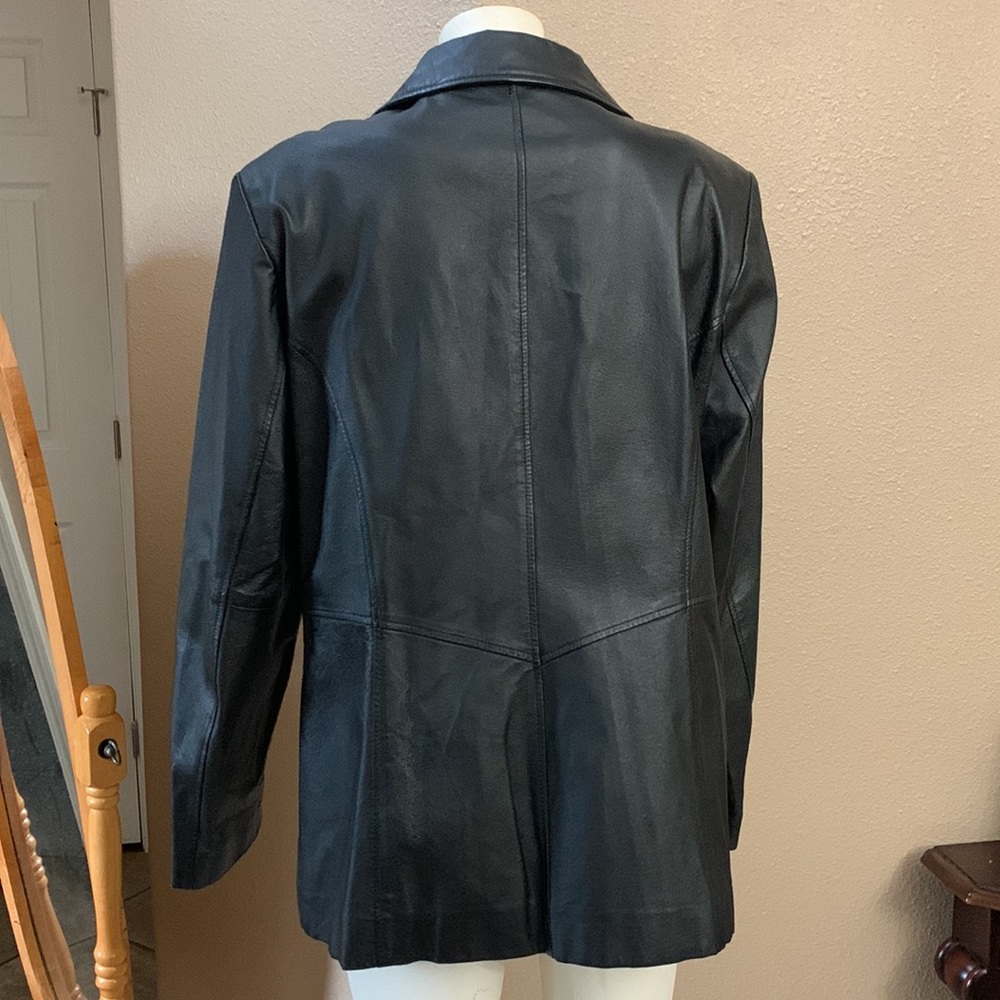 Leather jacket - Picture 4 of 7